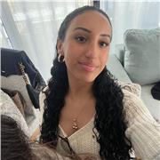 Profesora adolescente de inglés entre otras diversas materias de la ESO